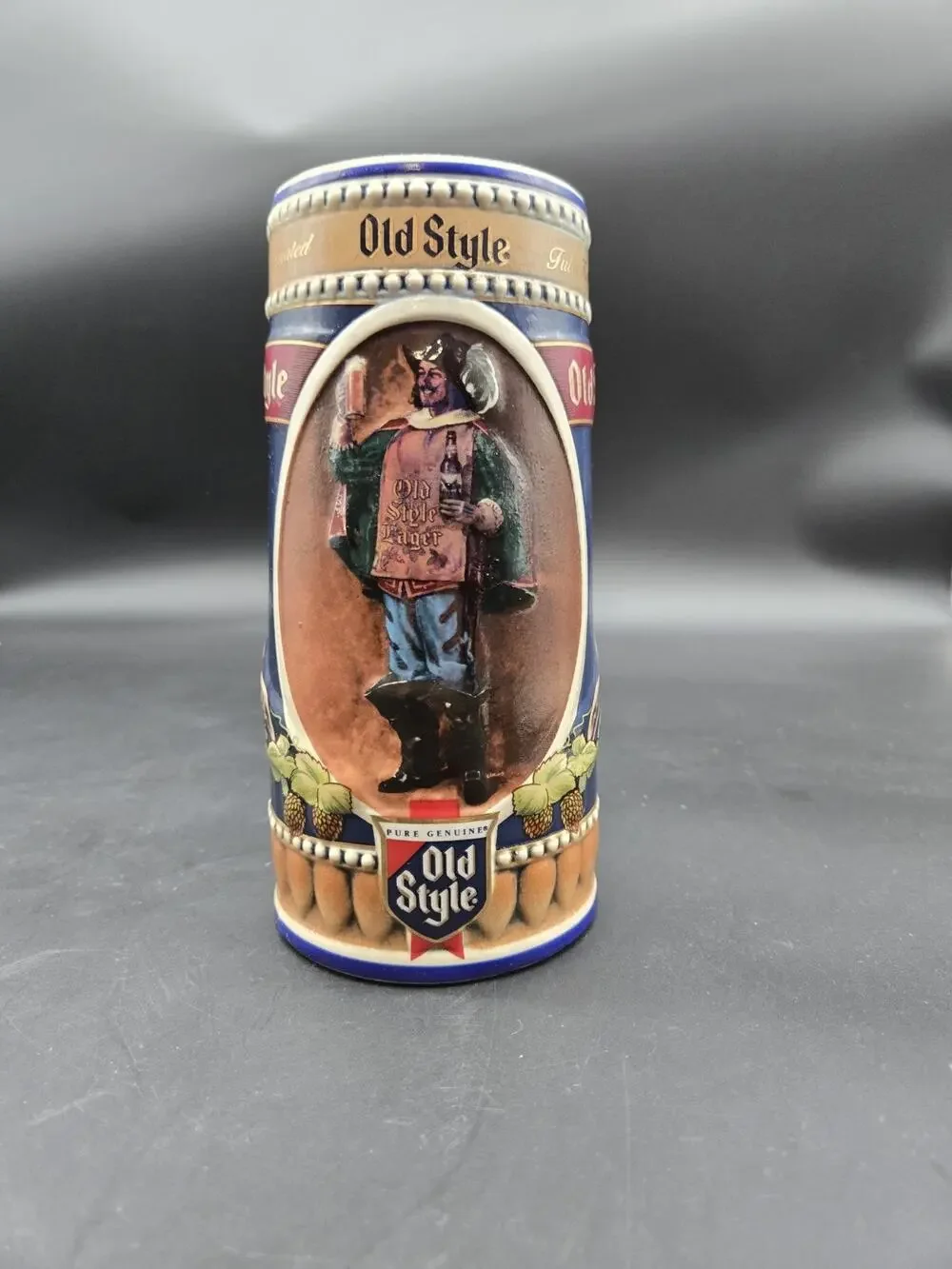 1990 Old Style Beer Stein Hand Crafted Heileman Brewing Limited Edition #21312